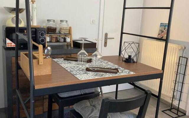 Le Pi'style(chambre,cuisine,salle d’eau,terrasse)