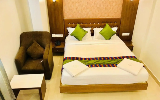 Regalia Inn & Suites