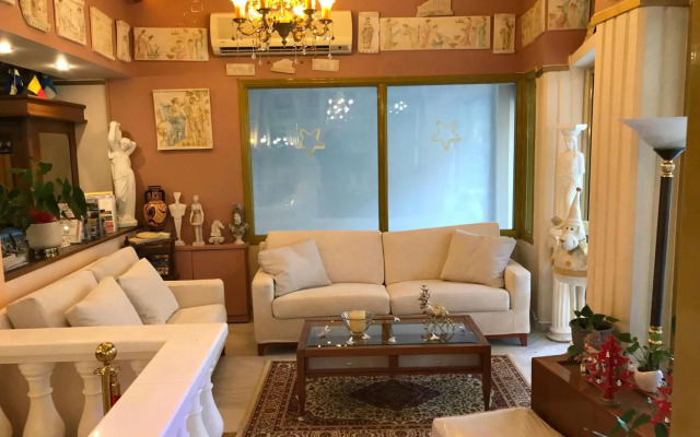 Hotel Kosta Famissi