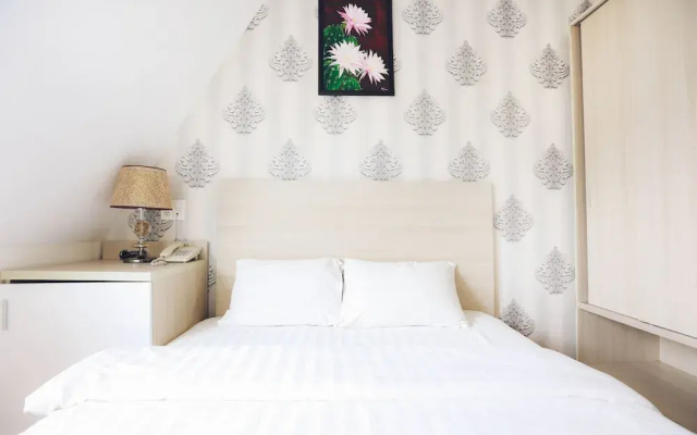 TTR Vincent Hotel