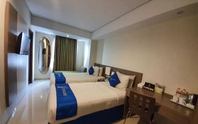 Top Malioboro Hotel