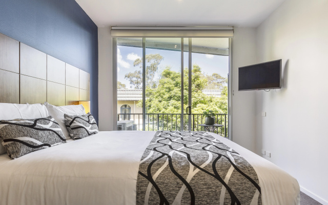 Punthill Knox – Guest Rooms – Melbourne