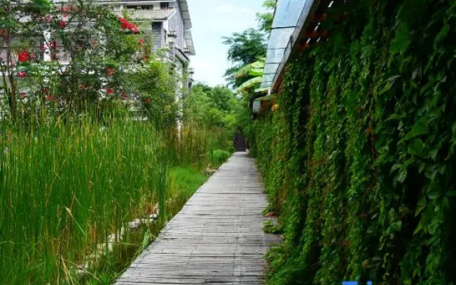 Putuoquan Hot Spring Resort