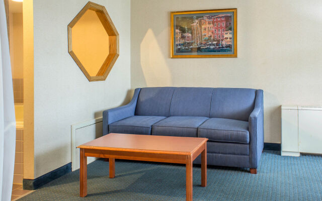 Lifestyle Inn Cedar Falls