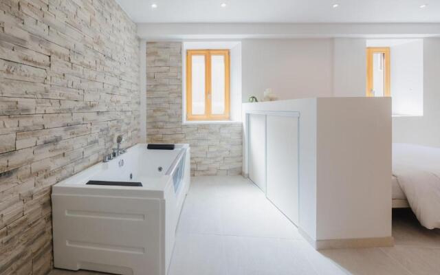 Magnifique Loft Balnéo Hammam #3