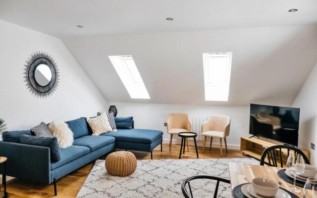 Tolcarne Stay - Luxury Newquay Apartment
