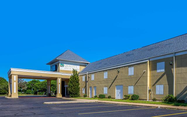 Quality Inn & Suites Coldwater near I-69