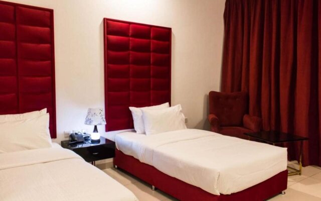 Parkside Plaza Hotel - Muscat