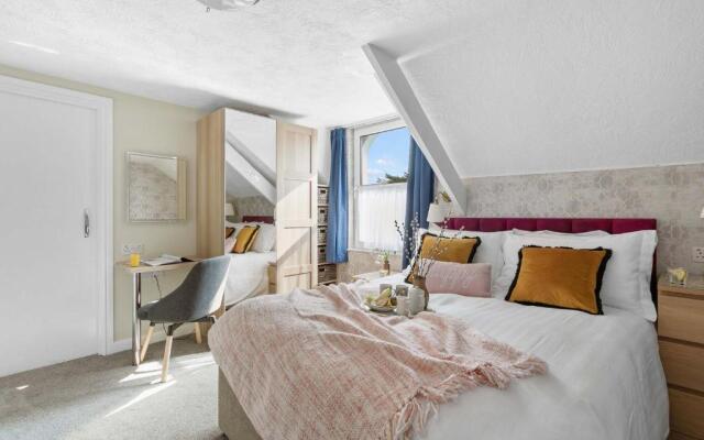 The Westgate - Guest House