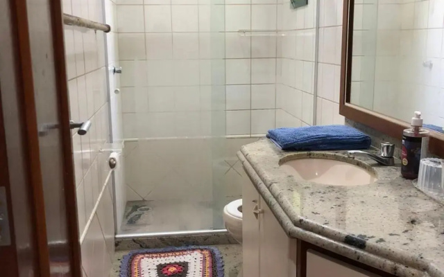Amplo apartamento em Guarapari com vistas pro mar