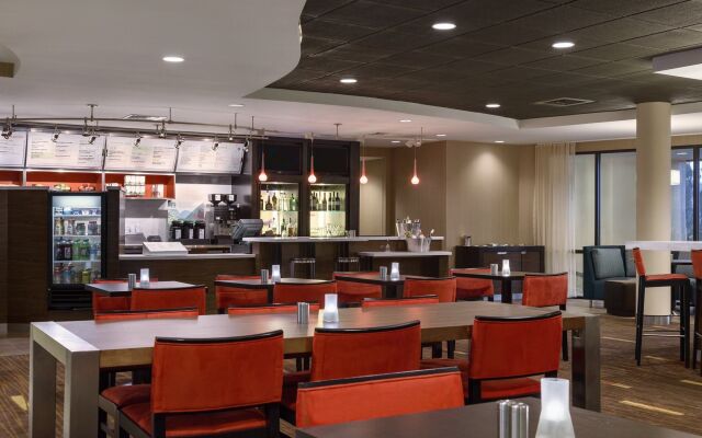 Sonesta Essential Junction City