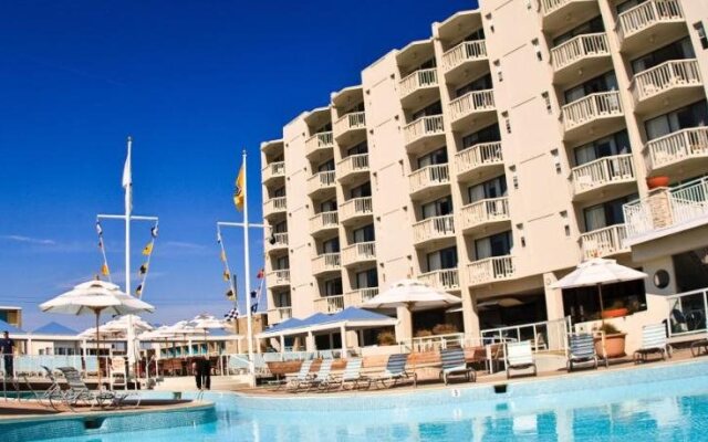 Port Royal Oceanfront Hotel