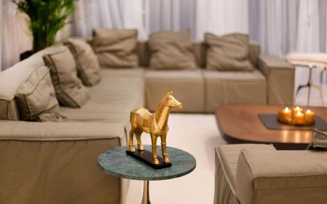 Amazing 5 Bedroom Villa With Private Pool