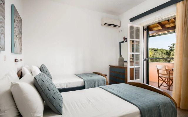 Nikiforos Apartments by Konnect, Mesongi