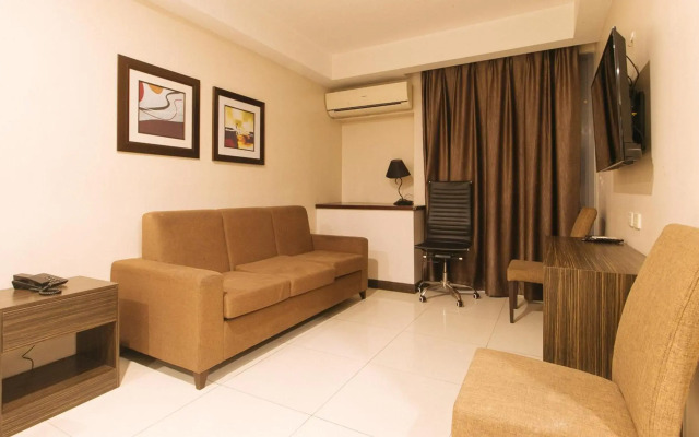 West Avenue Suites