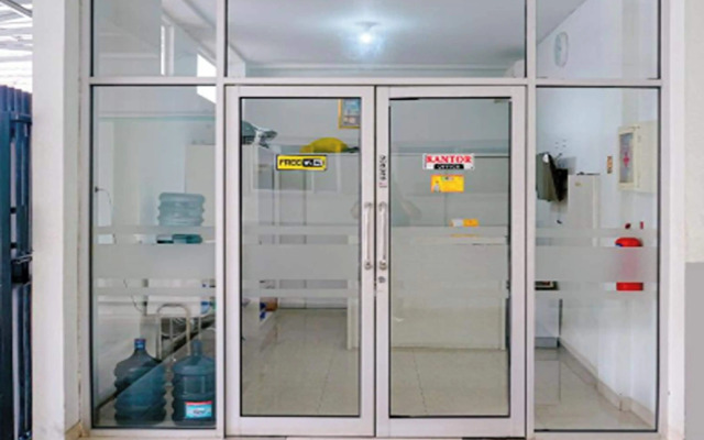 Griya Safitri Syariah by OYO Rooms