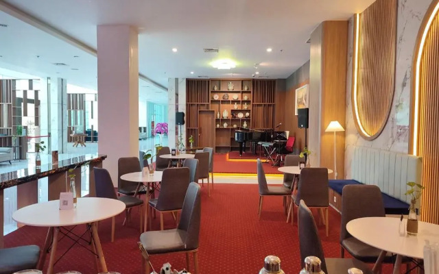 Unhas Hotel & Convention