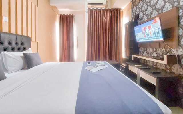 Best Place And Homey Studio Skylounge Tamansari Apartment