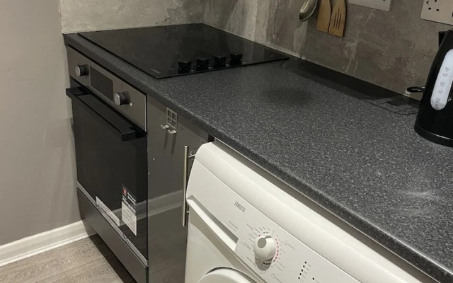 Exclusive Apartment Near the Tube