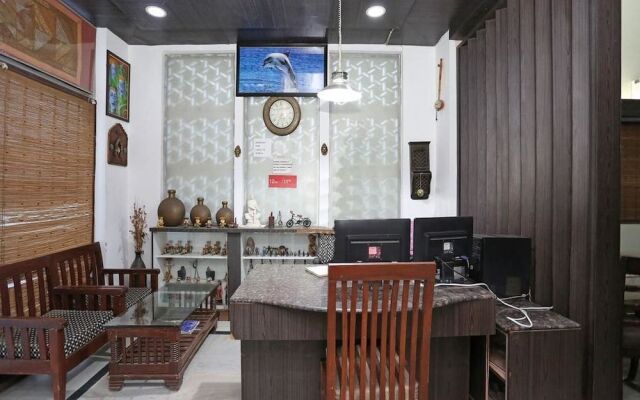 Crown Courtyard By Naavagat