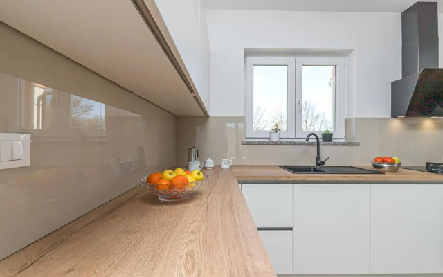 Holiday House Sunset