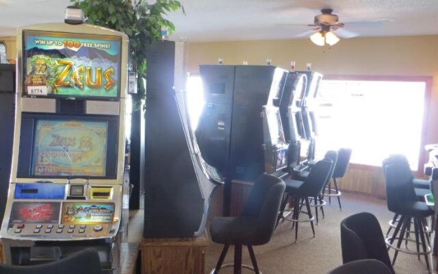 Gold Country Inn