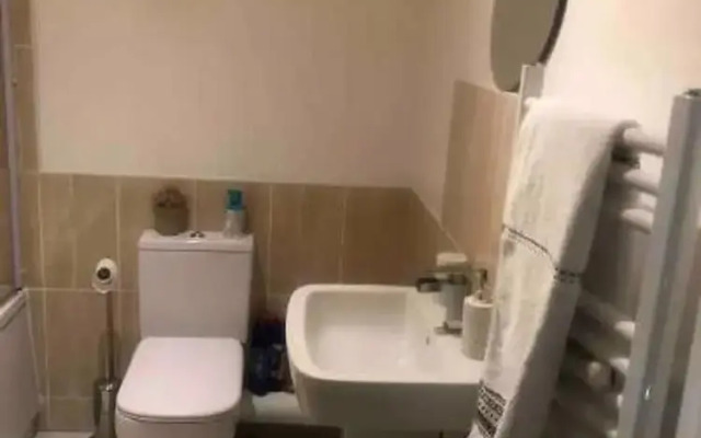 Stunning 3-bed House in Bristol