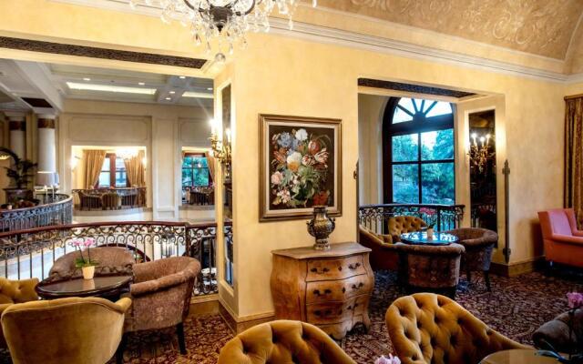 Palazzo Hotel