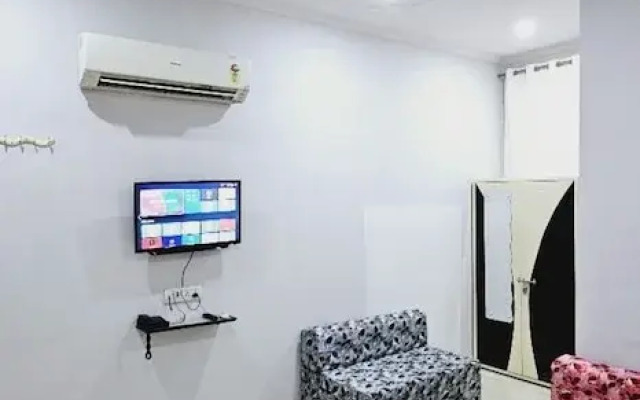Goroomgo The Nine Hotel Mansarovar