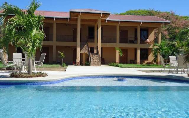 Marbella Surf Inn