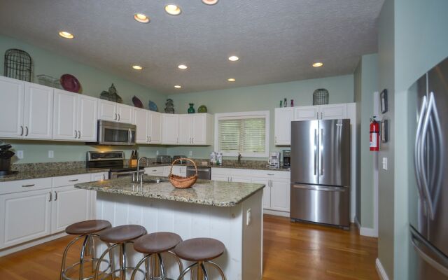 Wynsome Run Lodge 7 Bedroom House