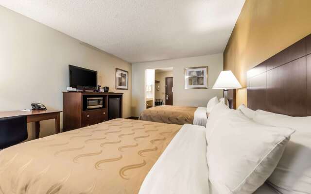 Quality Inn & Suites Lacey Olympia