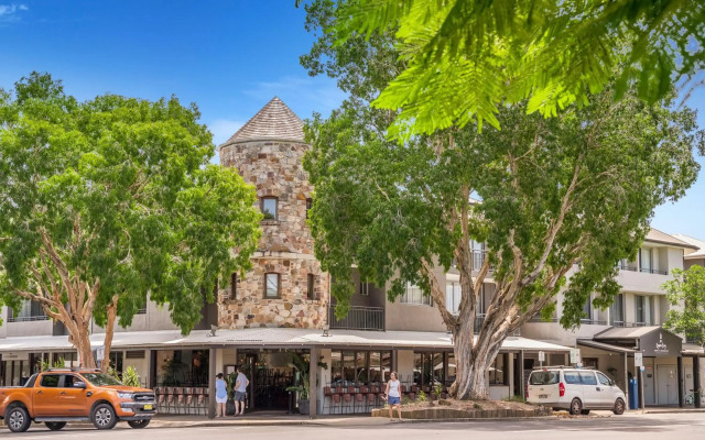 Byron Bay Hotel & Apartments