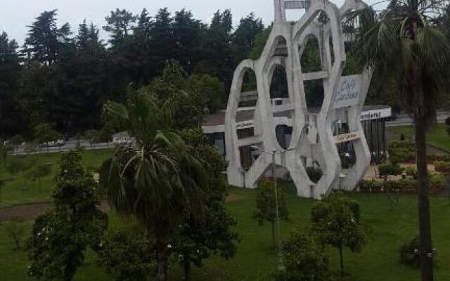 Apartrment 27 Rustaveli Avenue