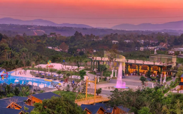 Tea Resort