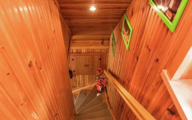 Sunny Terrace & Quiet Stay