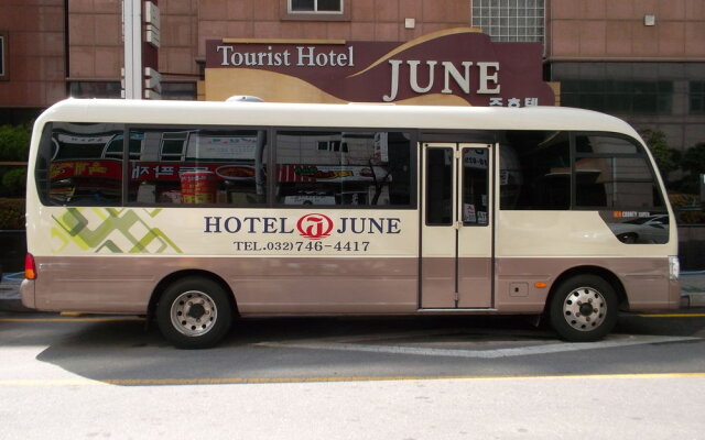 Tourist Hotel June