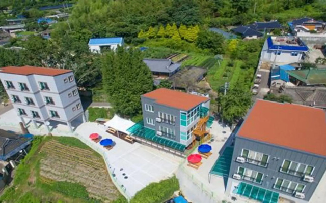 Suncheon Bay Healing Camp Pension
