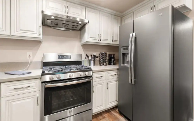 Marbella Lane 6-plex Rowland Heights