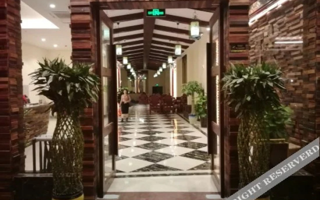 Ruyue Hotel