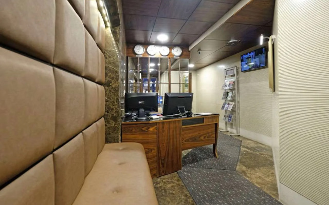 Cheya Hotels & Residences