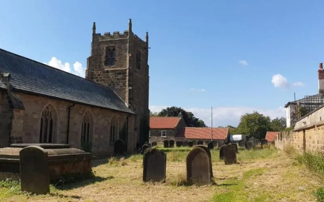 Queen Catherine Hotel