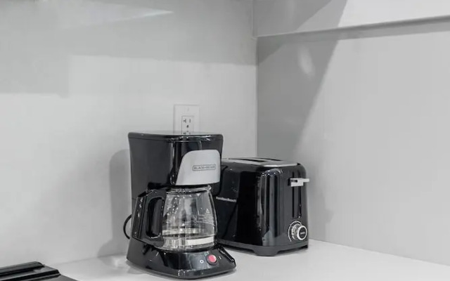 GLOBALSTAY Modern Basement In DT Toronto
