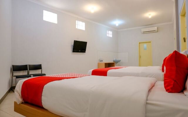 OYO 1509 Candi Panggung Family Guest House Syariah