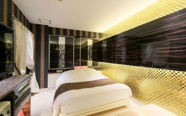 Hotel Cherena - Adult Only