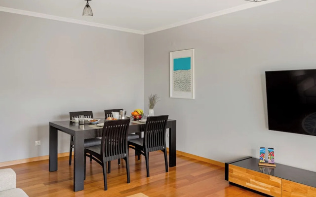 Elegant Flat in Benfica