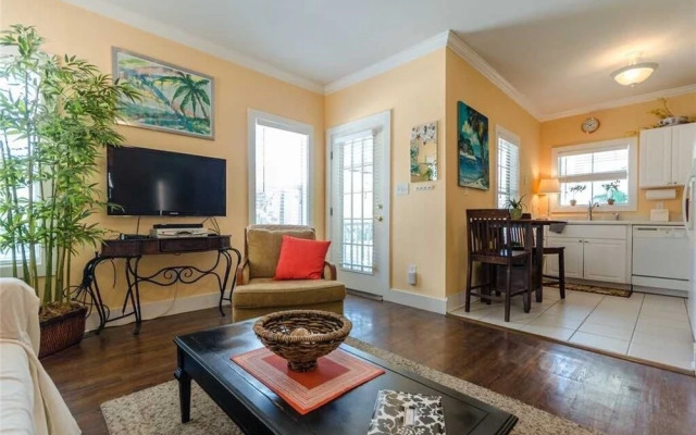 Breakfast In Bed 4BD - 1 Br Condo