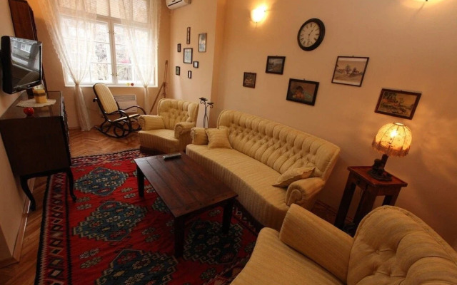 New Age Apartment Markale