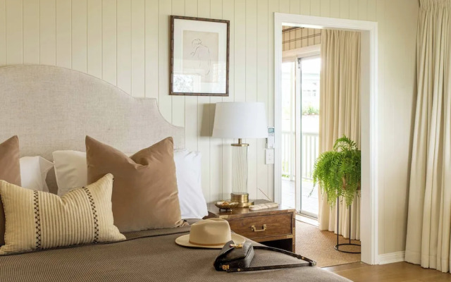 Verandah House Country Estate