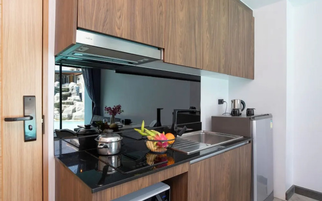 NaiHarn Duplex with Pool Access UTL A102